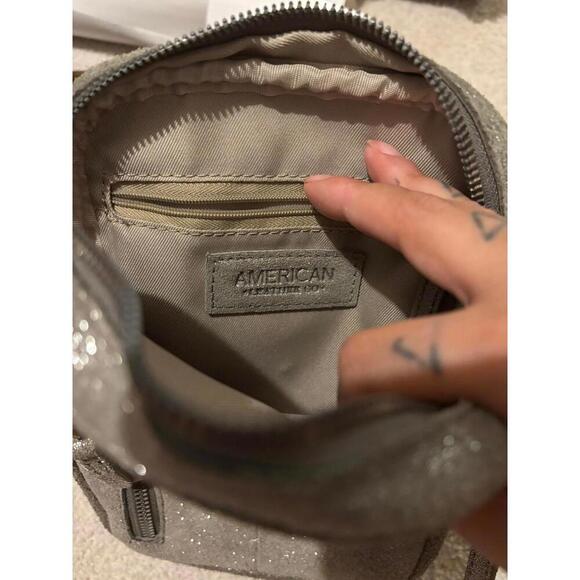LIKE NEW American Leather Co Shimmery Gunmetal Crossbody Bag - Picture 8 of 8